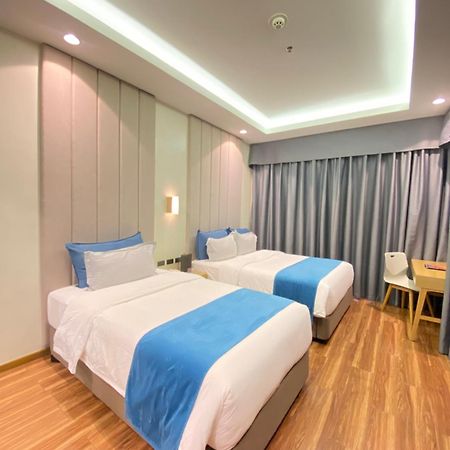 Bravo Tanauan Hotel المظهر الخارجي الصورة