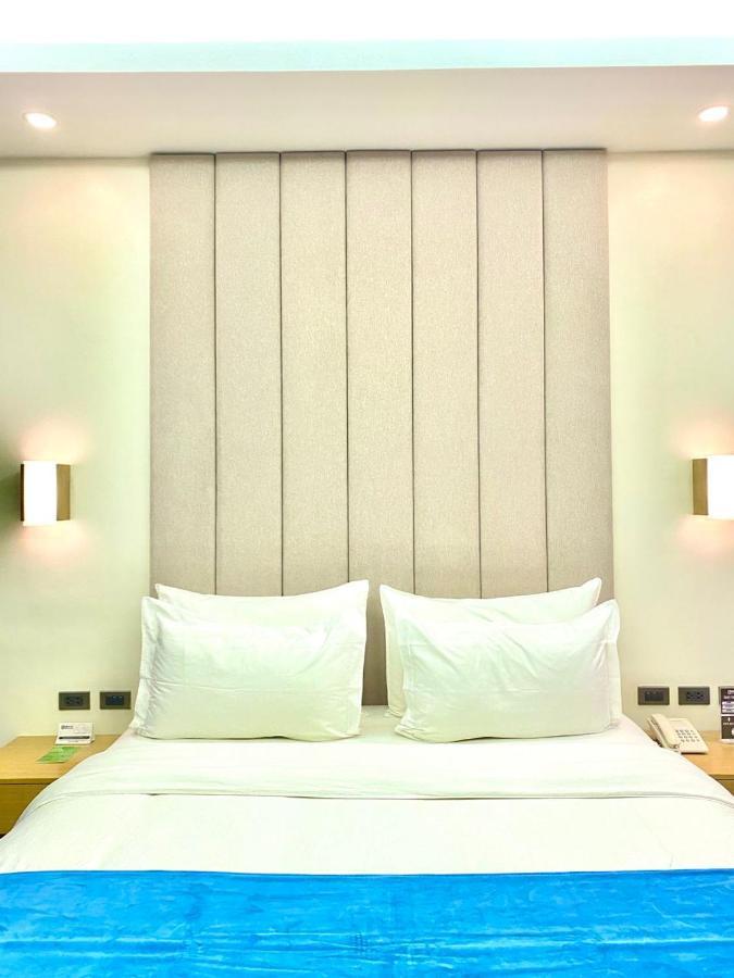 Bravo Tanauan Hotel المظهر الخارجي الصورة